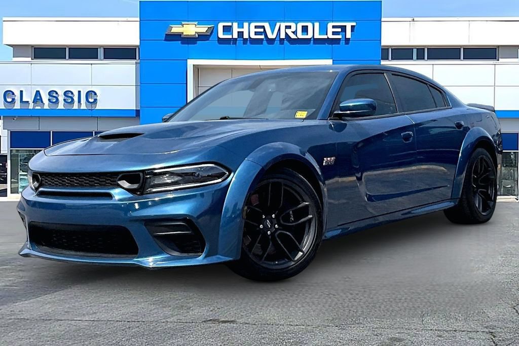 Used 2022 Dodge Charger Scat Pack RWD image 2