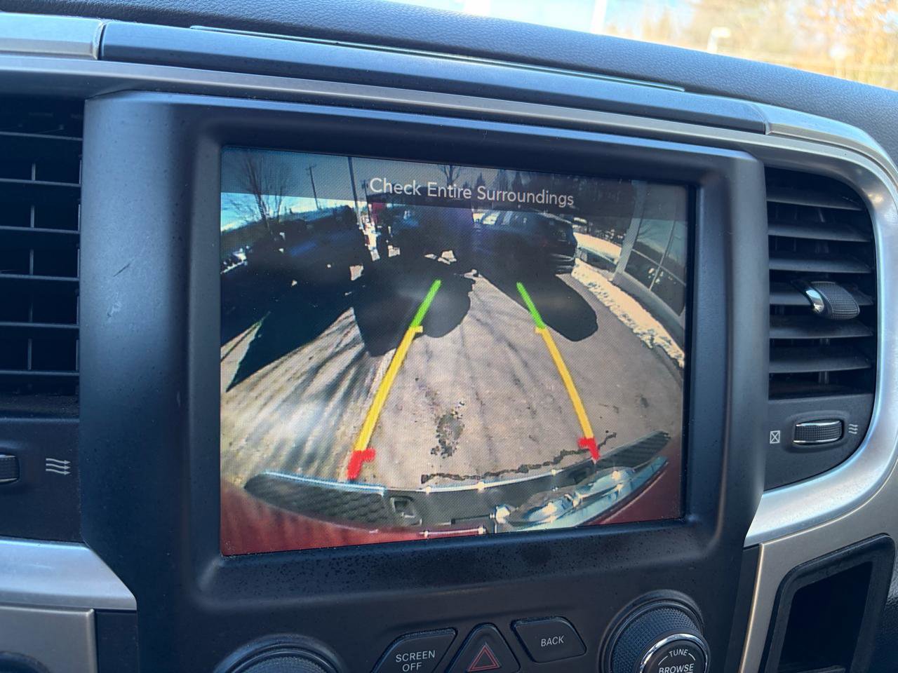 Used 2015 RAM 2500 SLT image 36