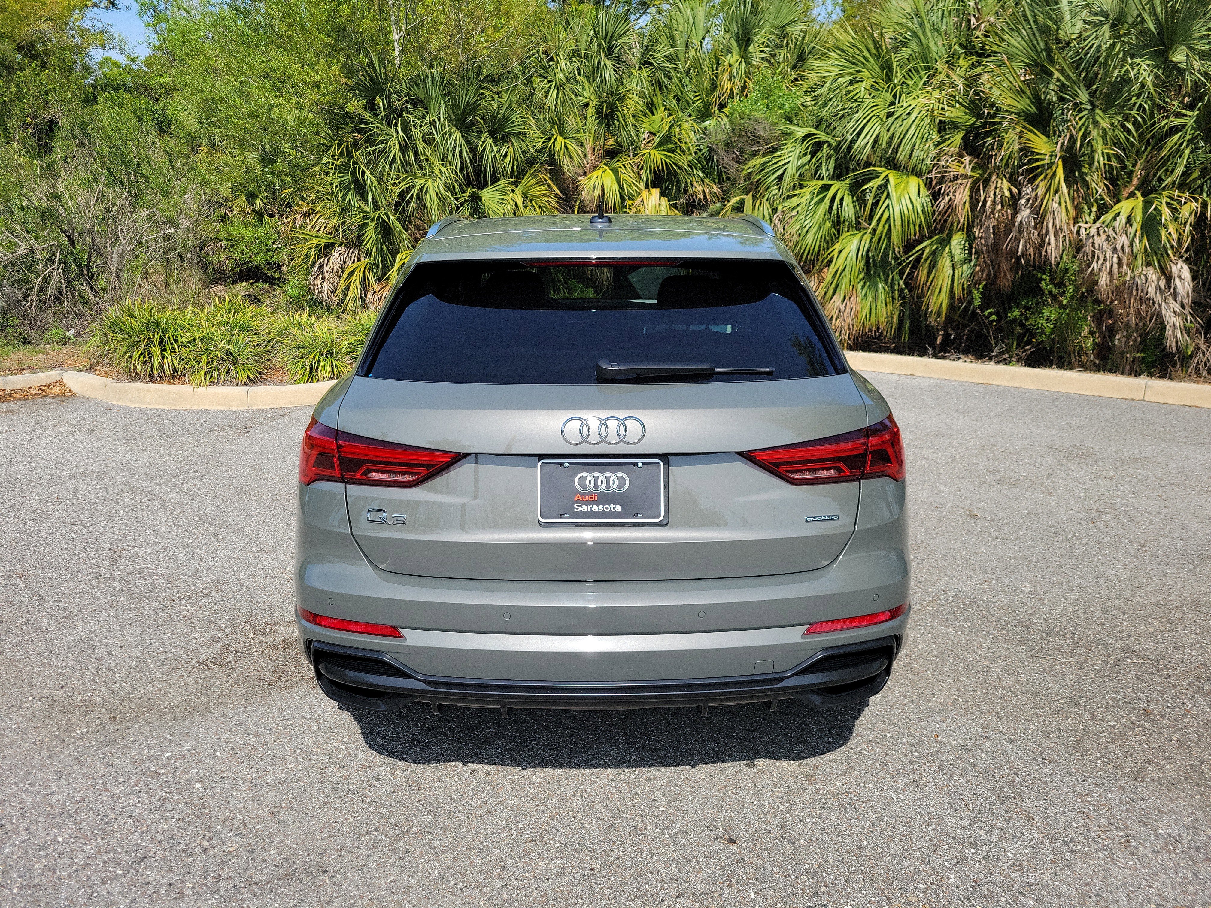 Certified 2021 Audi Q3 2.0T Premium image 5