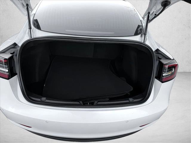Used 2018 Tesla Model 3 Long Range image 8