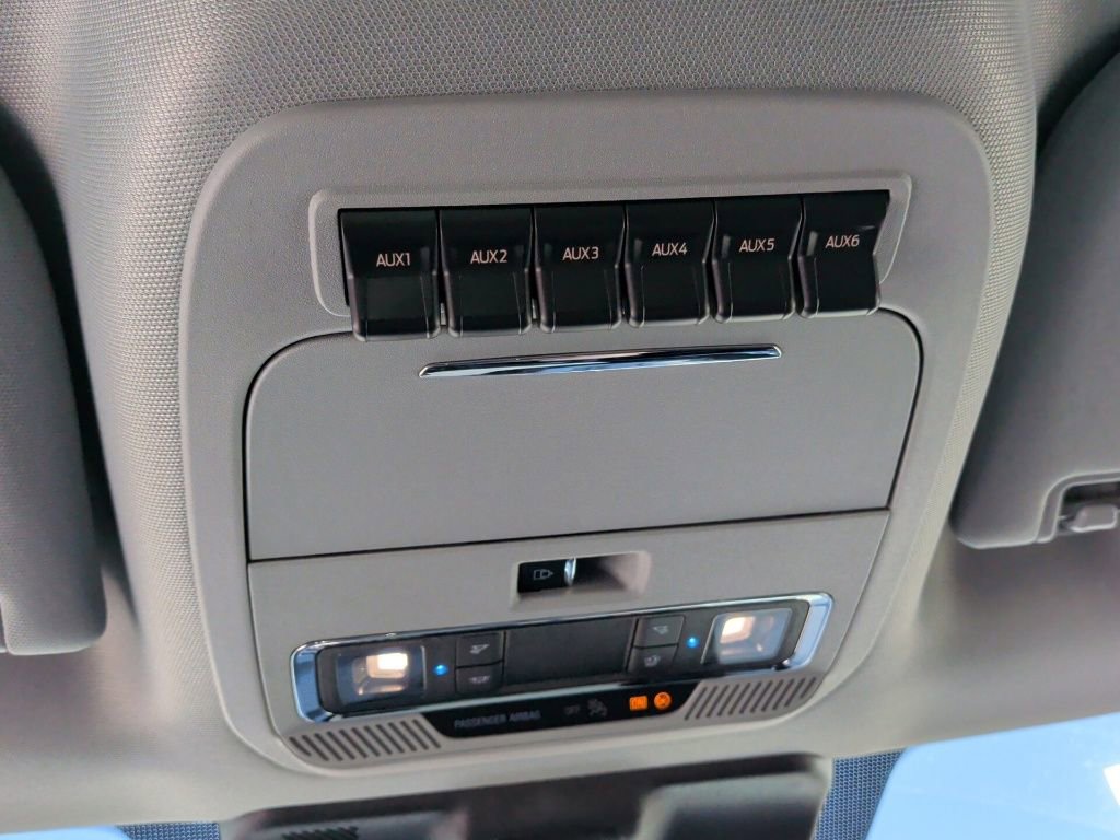 New 2026 Ford F250 Lariat w/ Lariat Premium Package image 23