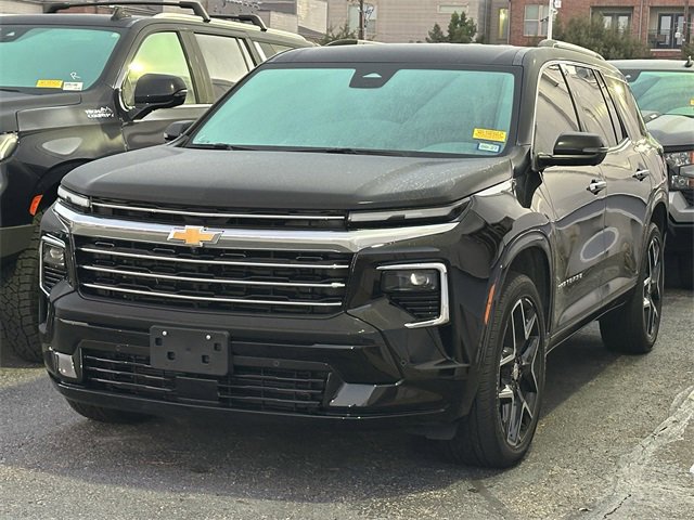 Certified 2025 Chevrolet Traverse High Country