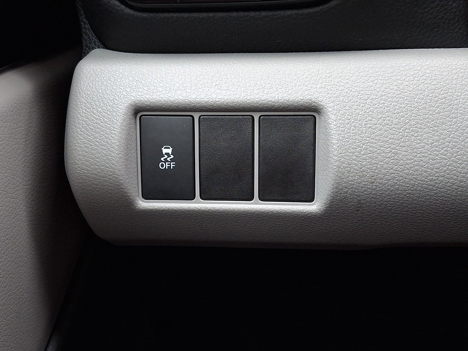 Used 2023 Honda Pilot LX image 26