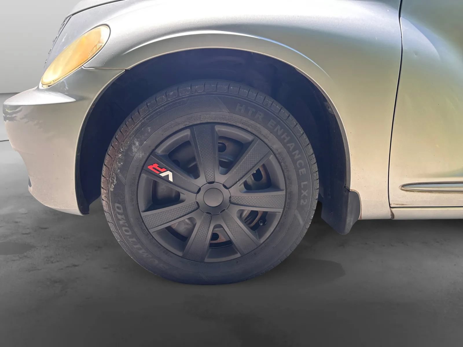 Used 2009 Chrysler PT Cruiser FWD image 9