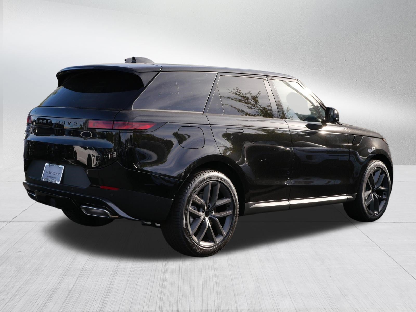 New 2027 Land Rover Range Rover Sport SE AWD/4WD image 1