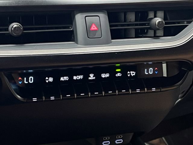Certified 2023 Lexus UX 250h FWD w/ Accessory Package (Z2) image 20
