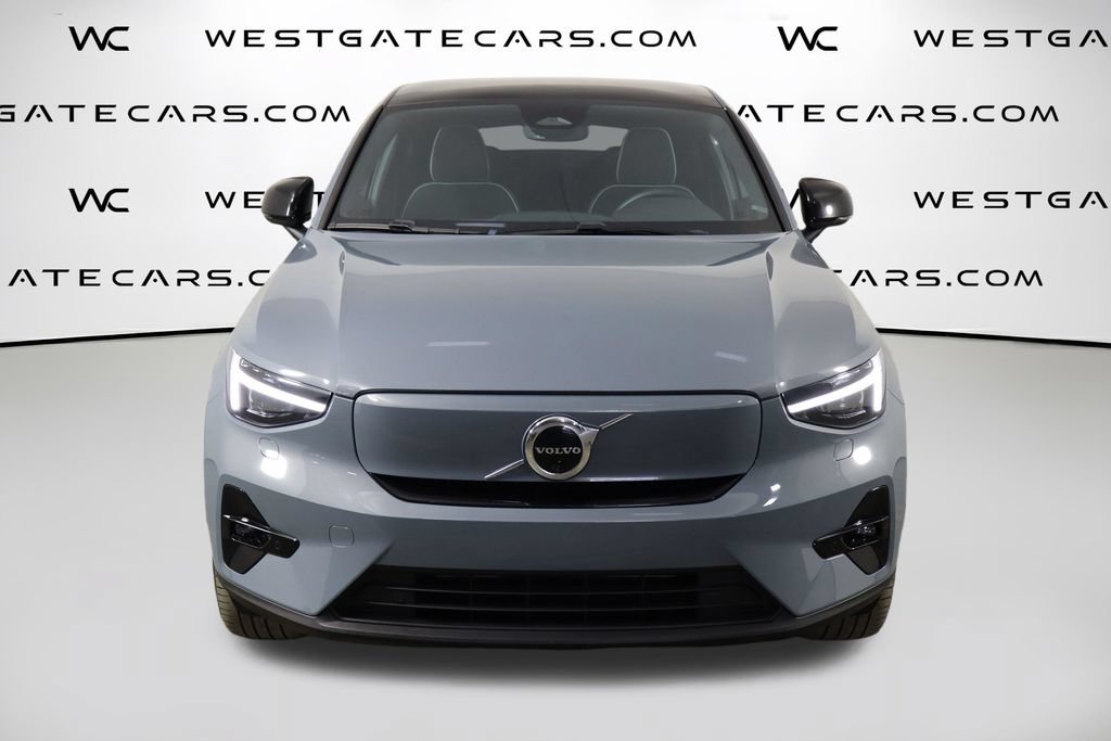 Used 2023 Volvo C40 P8 Recharge Ultimate AWD/4WD image 2