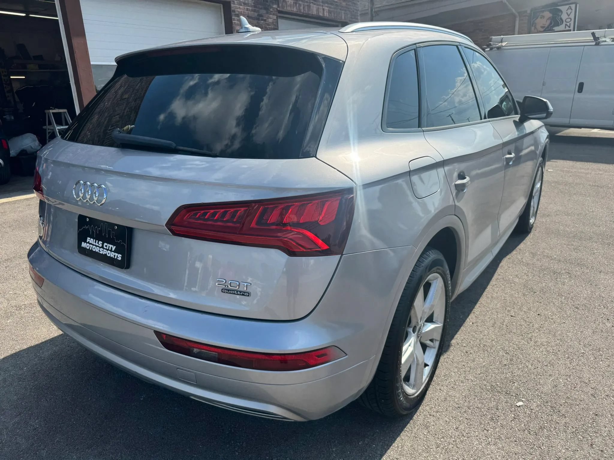 Used 2018 Audi Q5 2.0T Premium AWD/4WD image 14