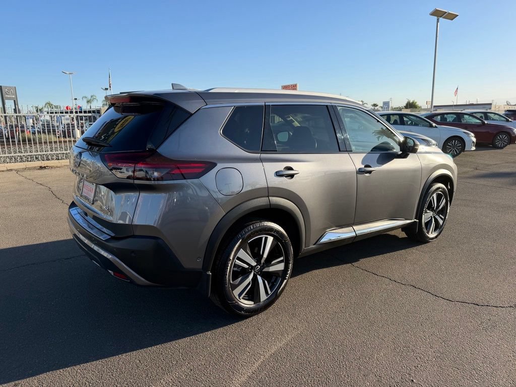Certified 2023 Nissan Rogue SL w/ SL Premium Package FWD image 6