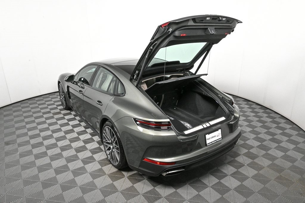 New 2026 Porsche Panamera 4 image 31