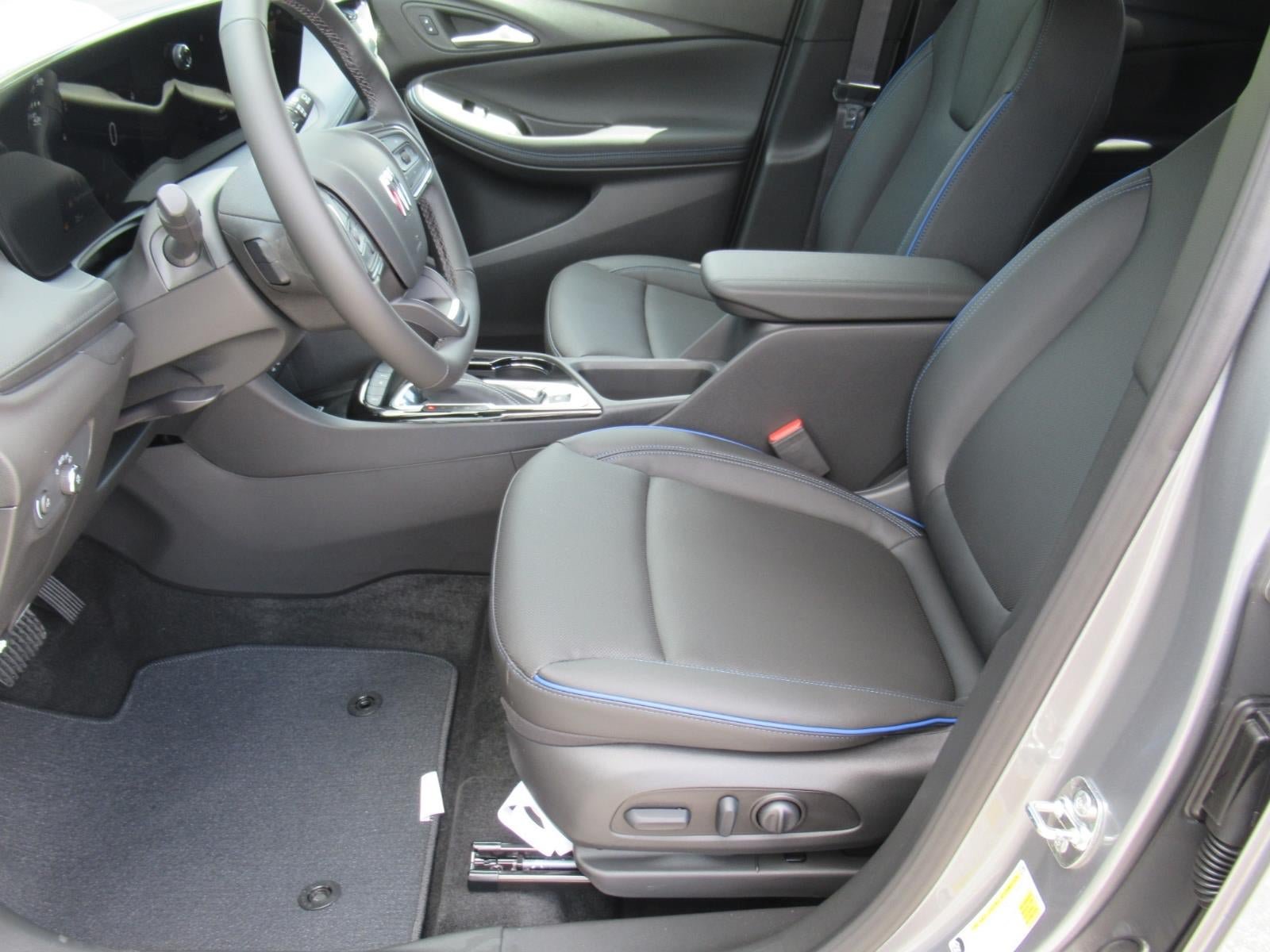 New 2026 Buick Encore GX Sport Touring w/ Advanced Technology Package FWD image 16