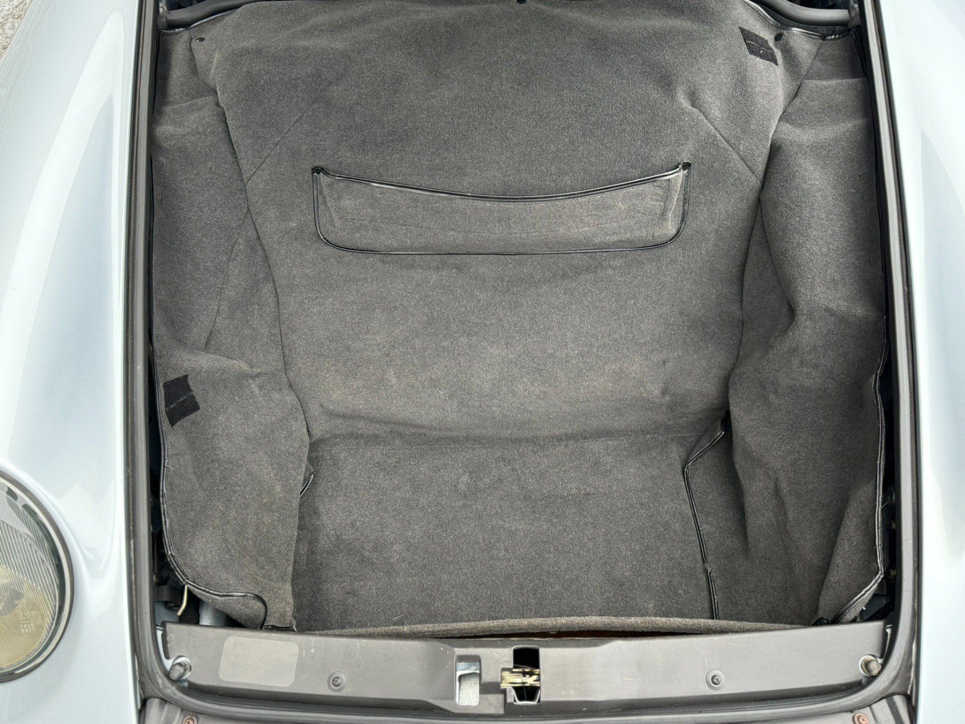 Used 1995 Porsche 911 Carrera image 23