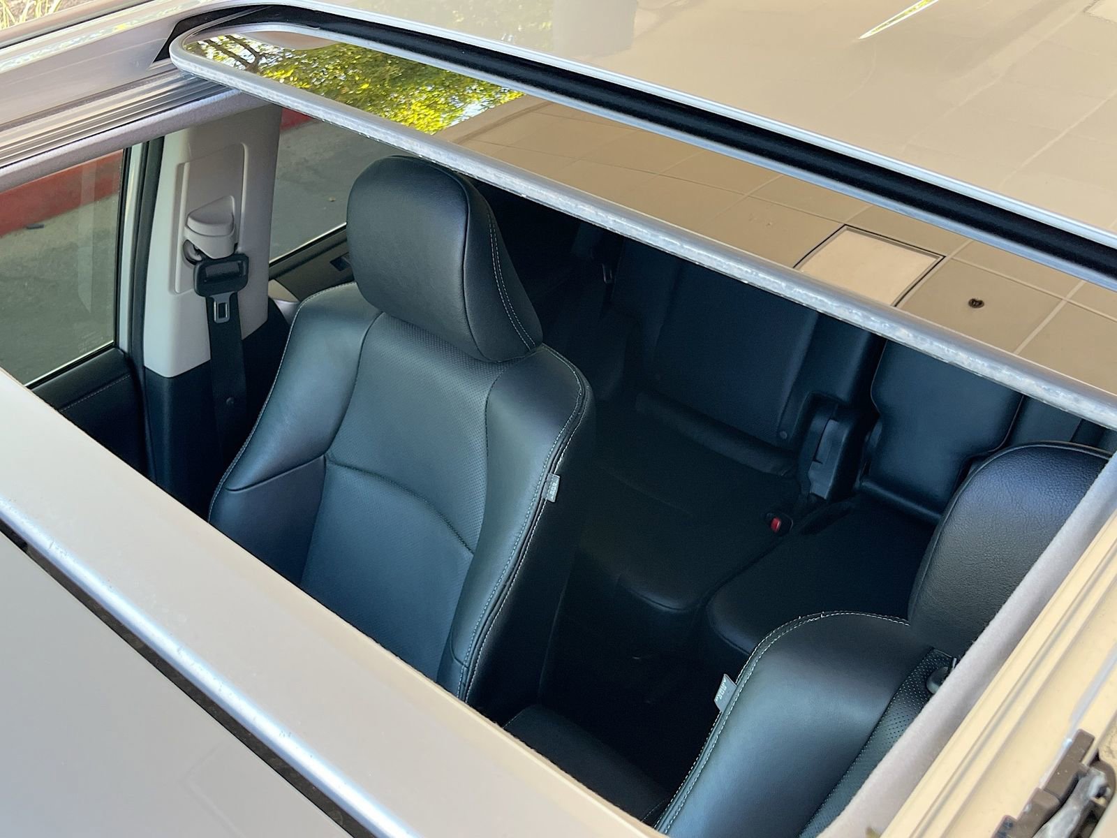 Used 2023 Toyota 4Runner Limited AWD/4WD image 23