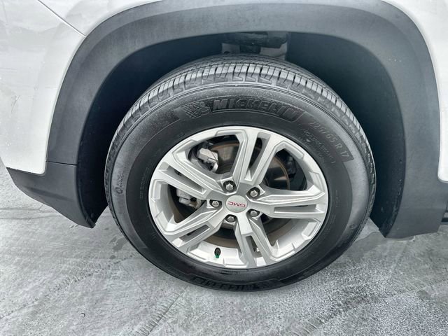 Used 2024 GMC Terrain SLE image 19