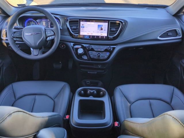 New 2026 Chrysler Pacifica Select w/ S Appearance Package FWD image 15
