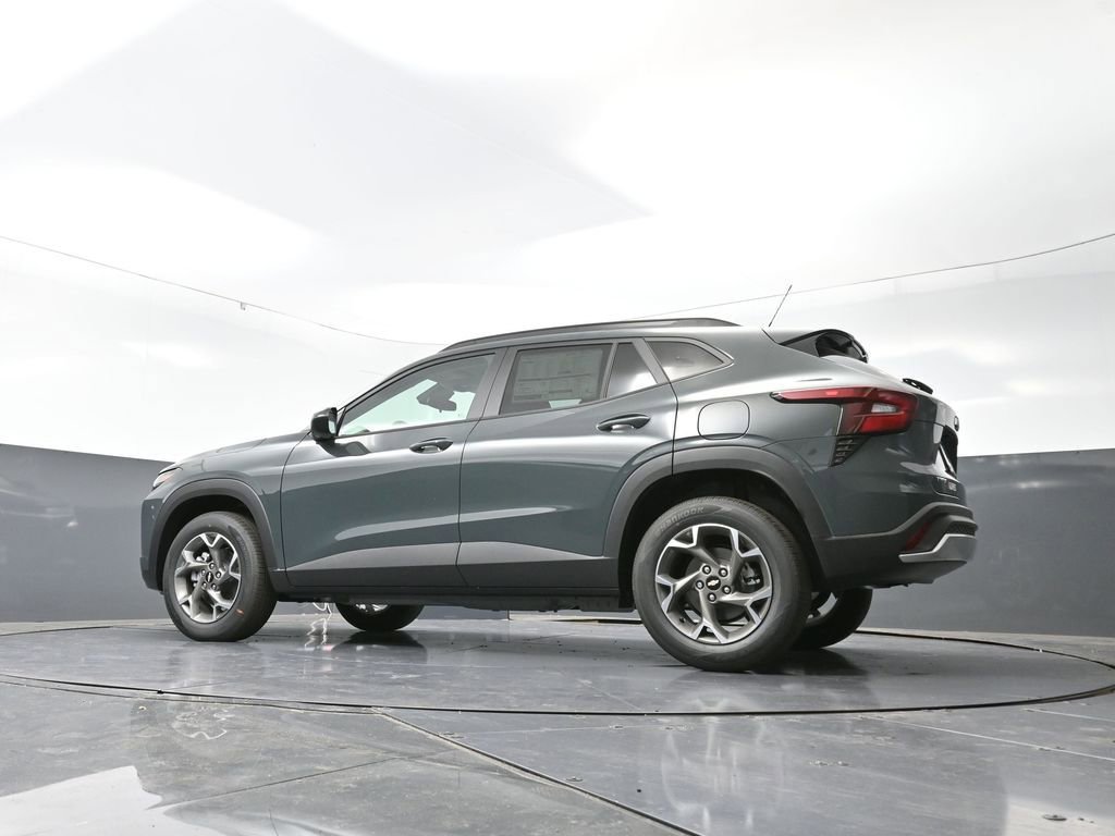 New 2025 Chevrolet Trax LT w/ Driver Confidence Package image 46