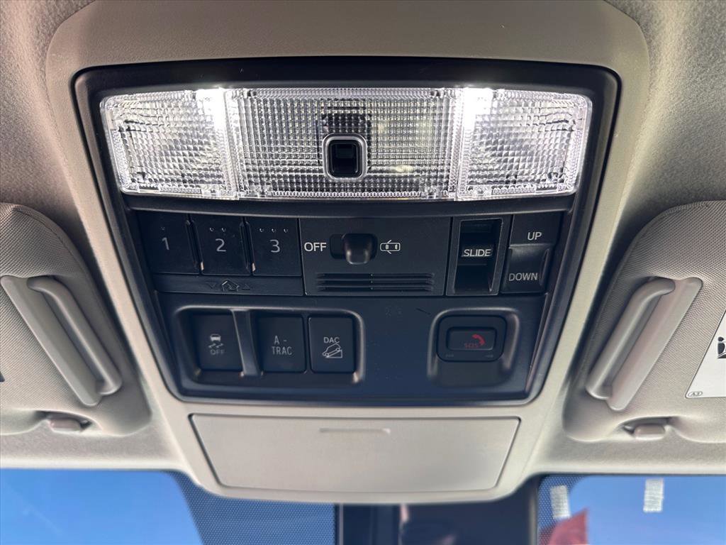 Used 2023 Toyota 4Runner Limited image 28