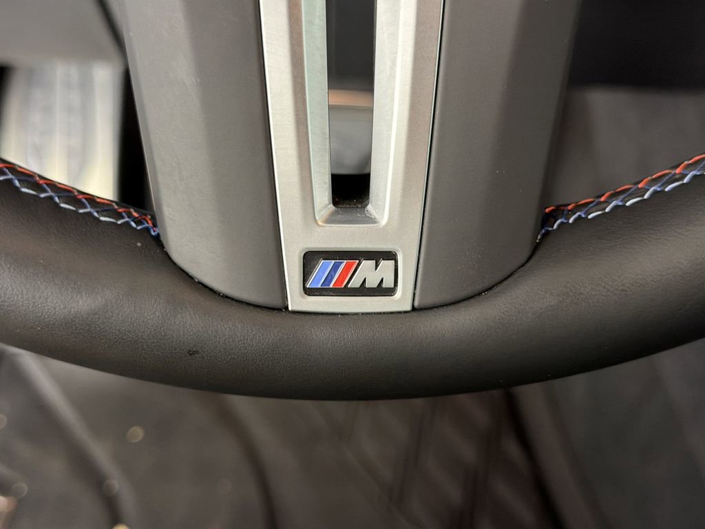 Used 2024 BMW X7 M60i w/ Executive Package image 33
