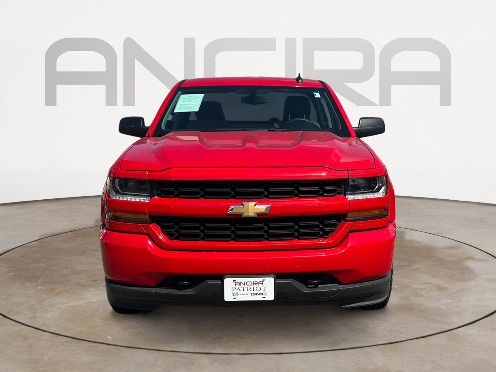 Used 2018 Chevrolet Silverado 1500 Custom w/ Custom Convenience Package RWD image 5
