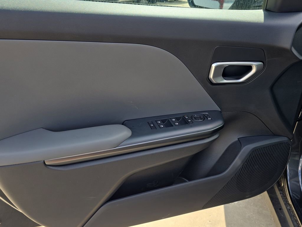 New 2026 Kia K4 LXS image 17