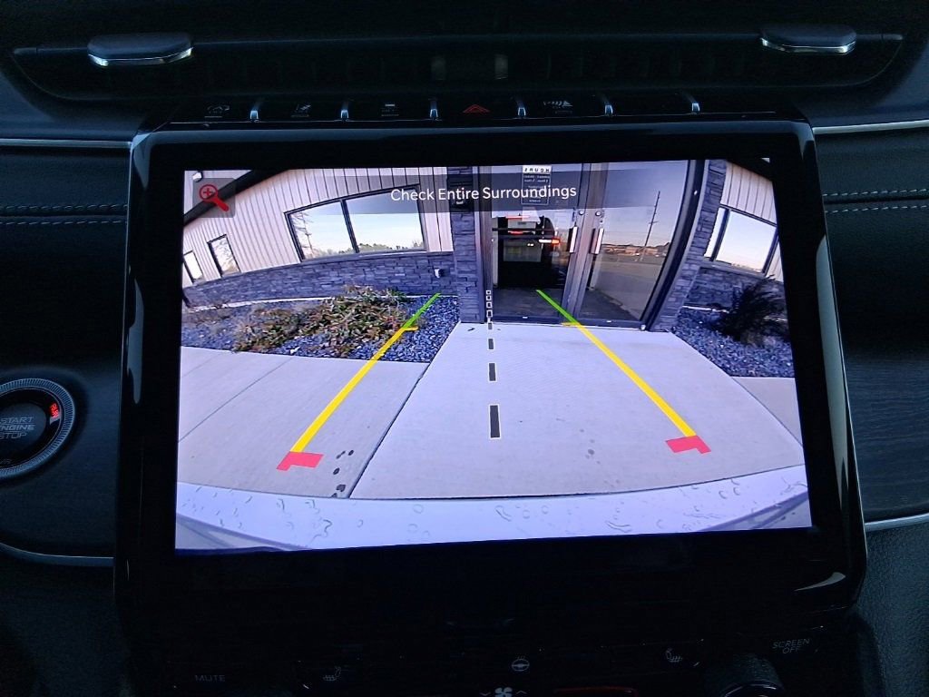 New 2025 Jeep Grand Cherokee L Limited w/ Trailer Tow Package image 37