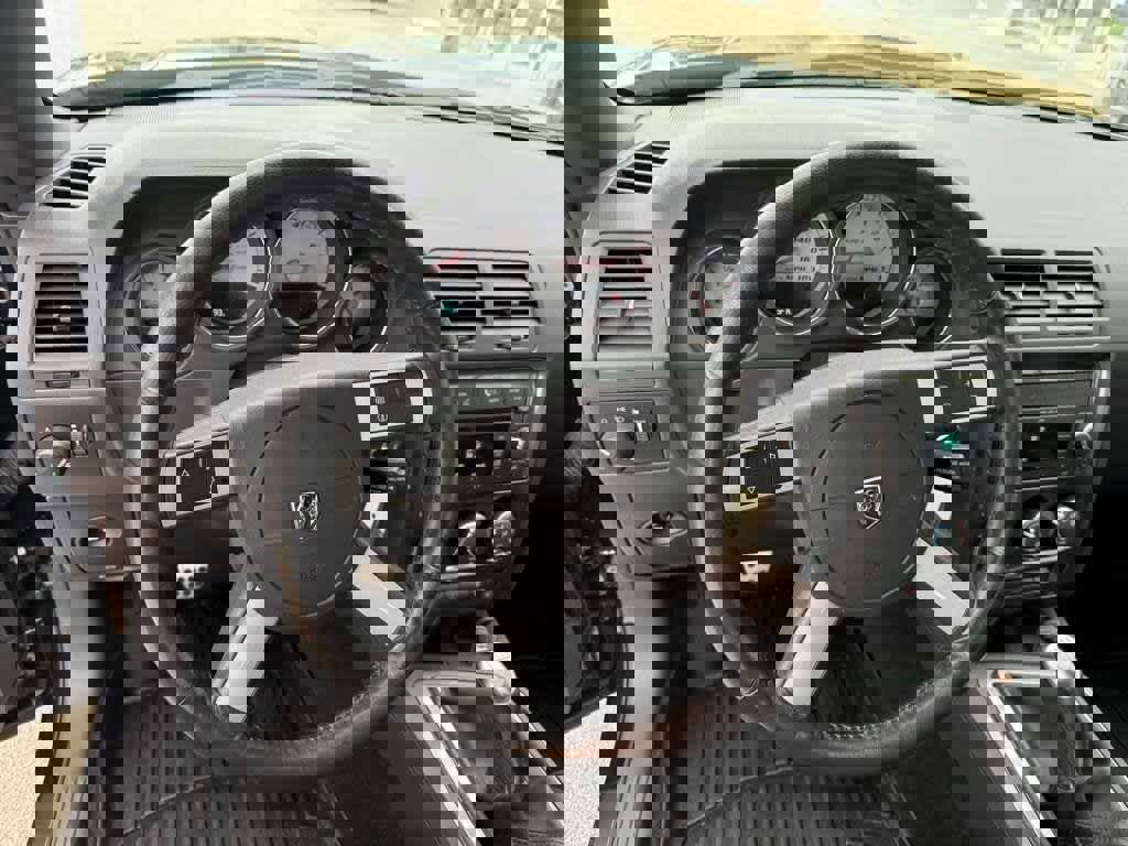 Used 2009 Dodge Challenger SRT8 w/ SRT Option Group II image 9