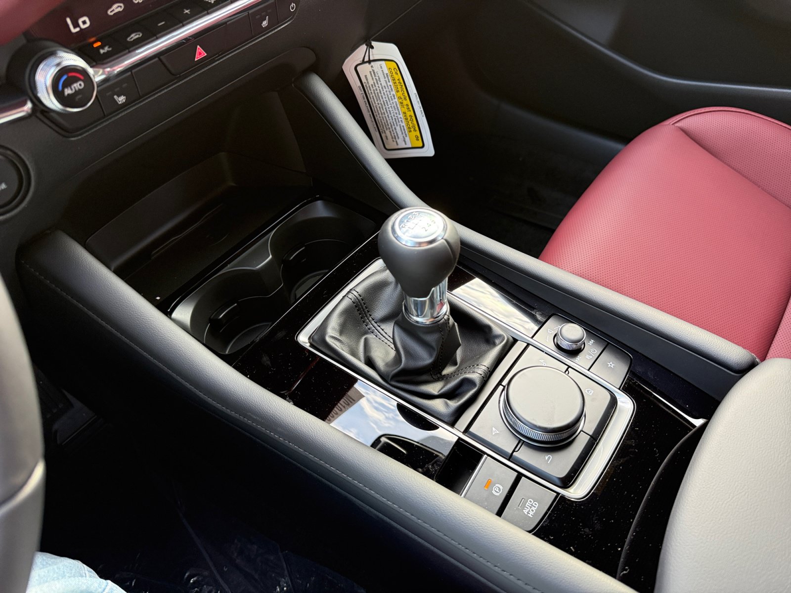 New 2026 MAZDA MAZDA3 2.5 S Hatchback w/ Premium Pkg FWD image 13