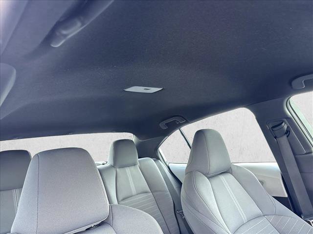 Certified 2025 Toyota Corolla SE FWD image 29