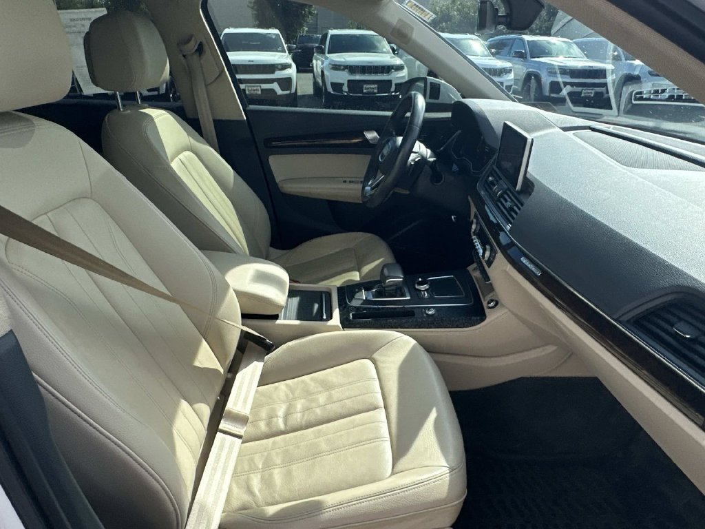Used 2019 Audi Q5 Prestige AWD/4WD image 13