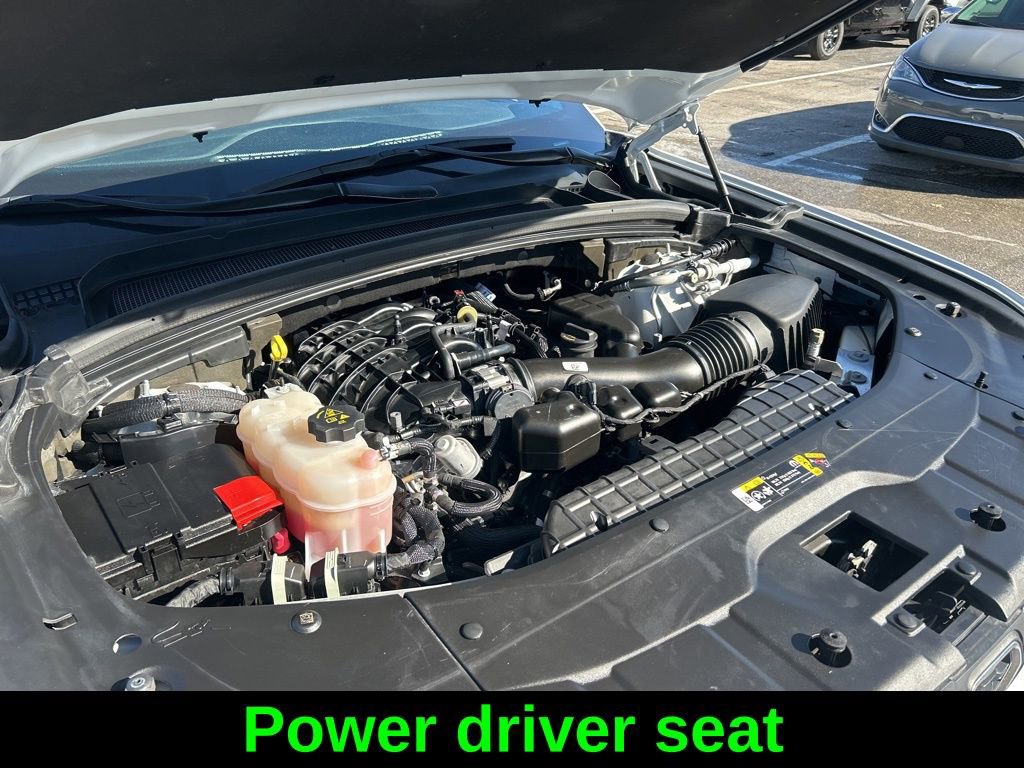 Certified 2023 Jeep Grand Cherokee L Laredo image 18