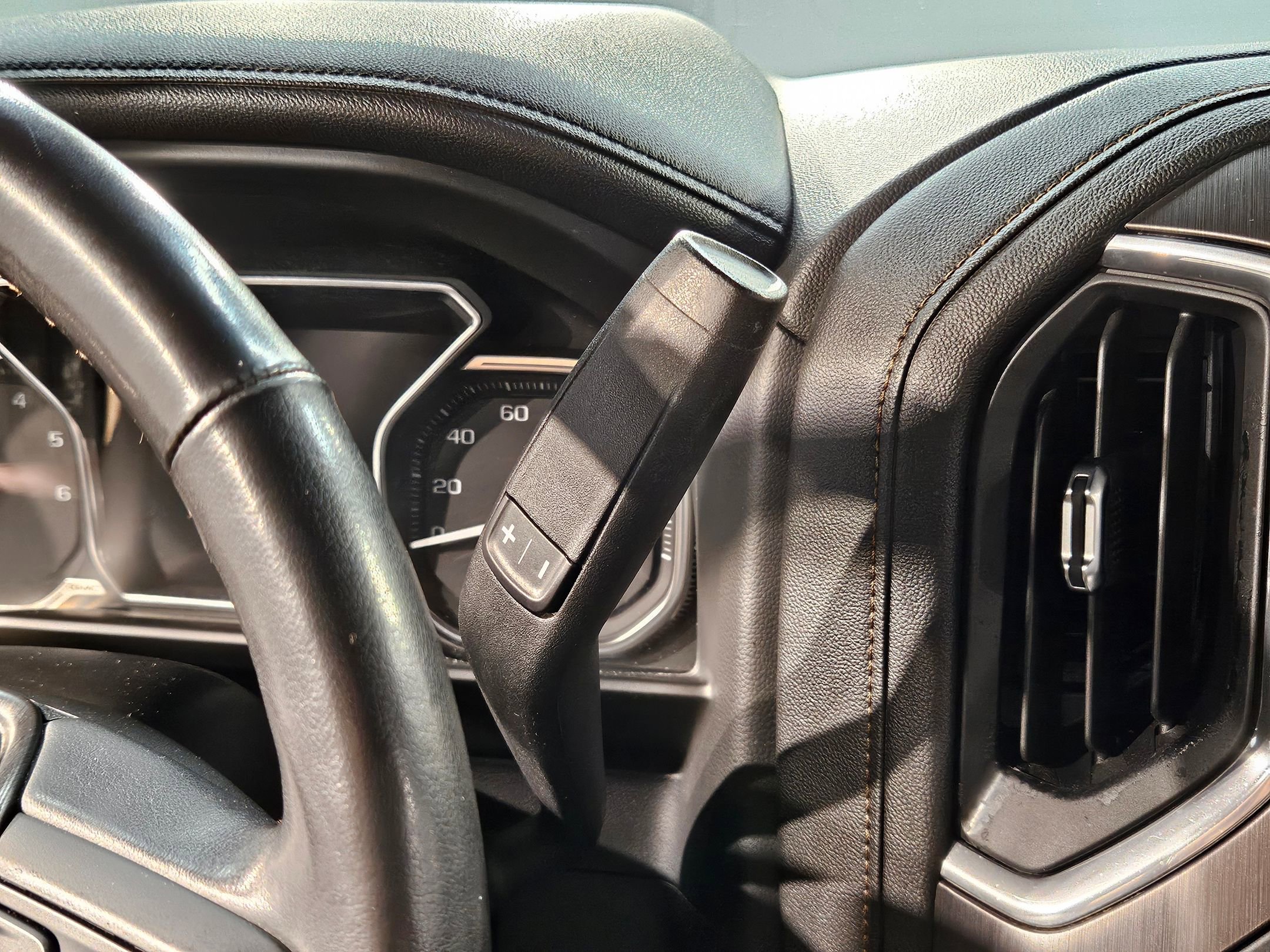 Used 2021 GMC Sierra 1500 AT4 w/ AT4 Value Package image 33