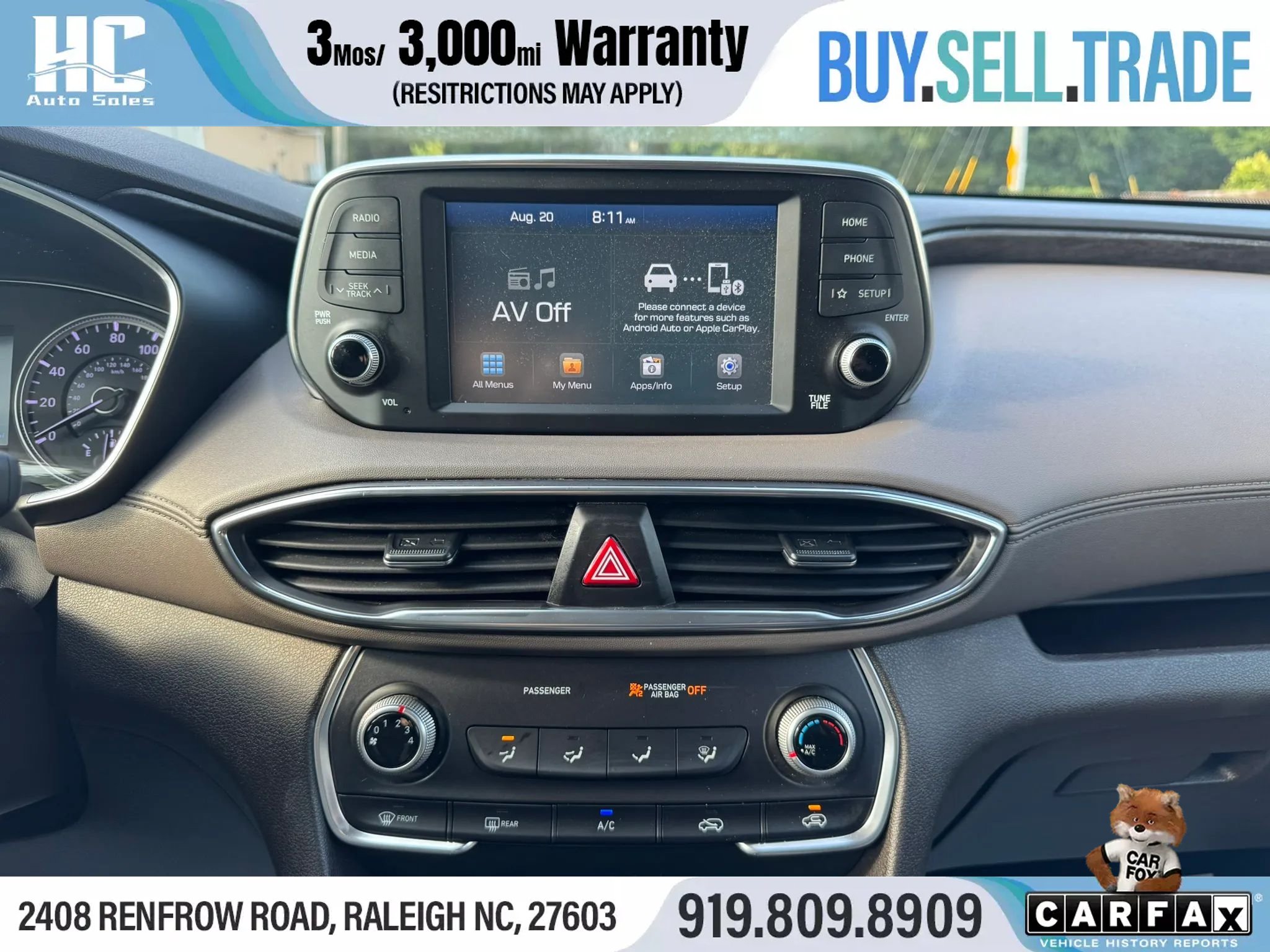 Used 2020 Hyundai Santa Fe SE FWD image 23