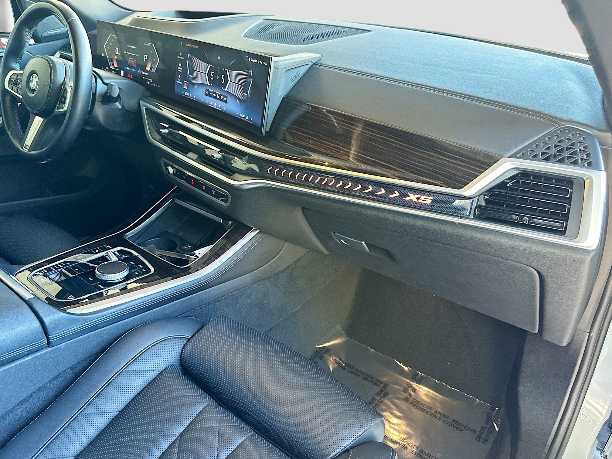 Certified 2024 BMW X5 xDrive40i w/ M Sport Package image 30