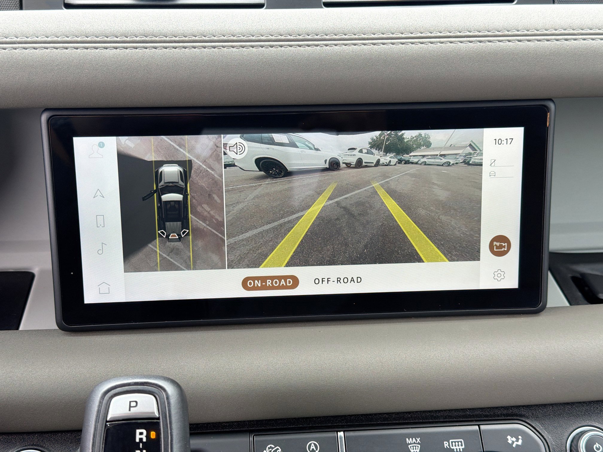 Used 2021 Land Rover Defender 110 S image 33