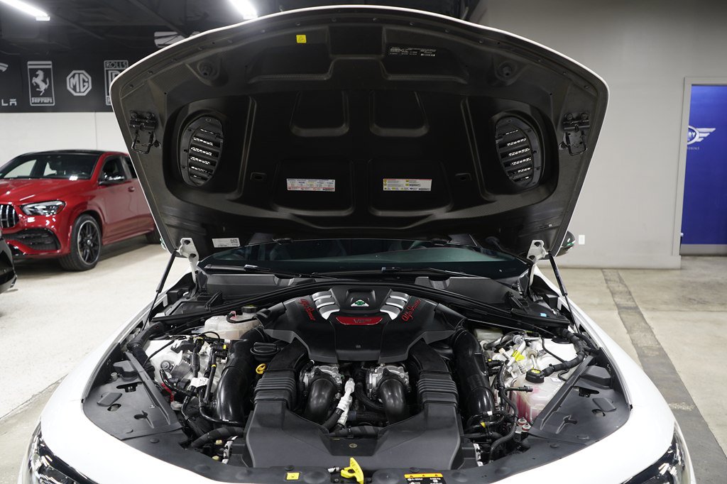 Used 2019 Alfa Romeo Giulia Quadrifoglio w/ Driver Assist Dynamic Package RWD image 9