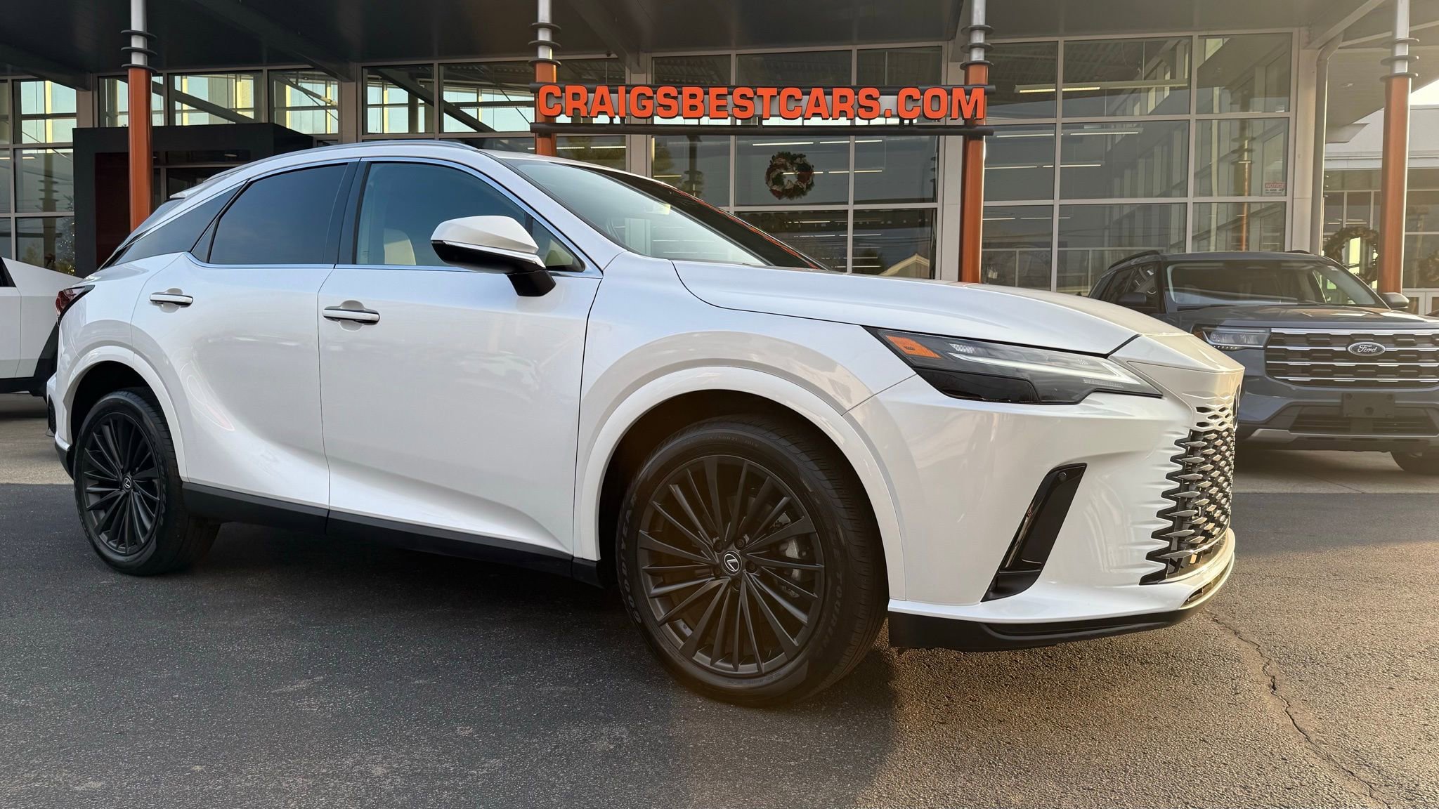 Used 2025 Lexus RX 350h w/ Accessory Package