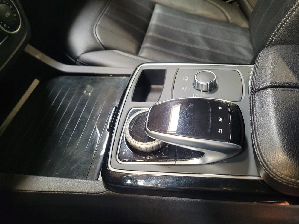 Used 2018 Mercedes-Benz GLE 350 w/ Premium 1 Package image 26