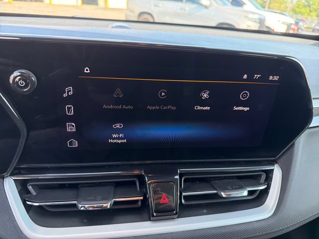 Used 2025 Chevrolet TrailBlazer LT w/ Convenience Package FWD image 18