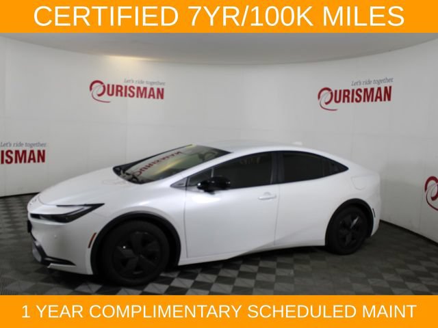 Used 2025 Toyota Prius LE FWD image 4