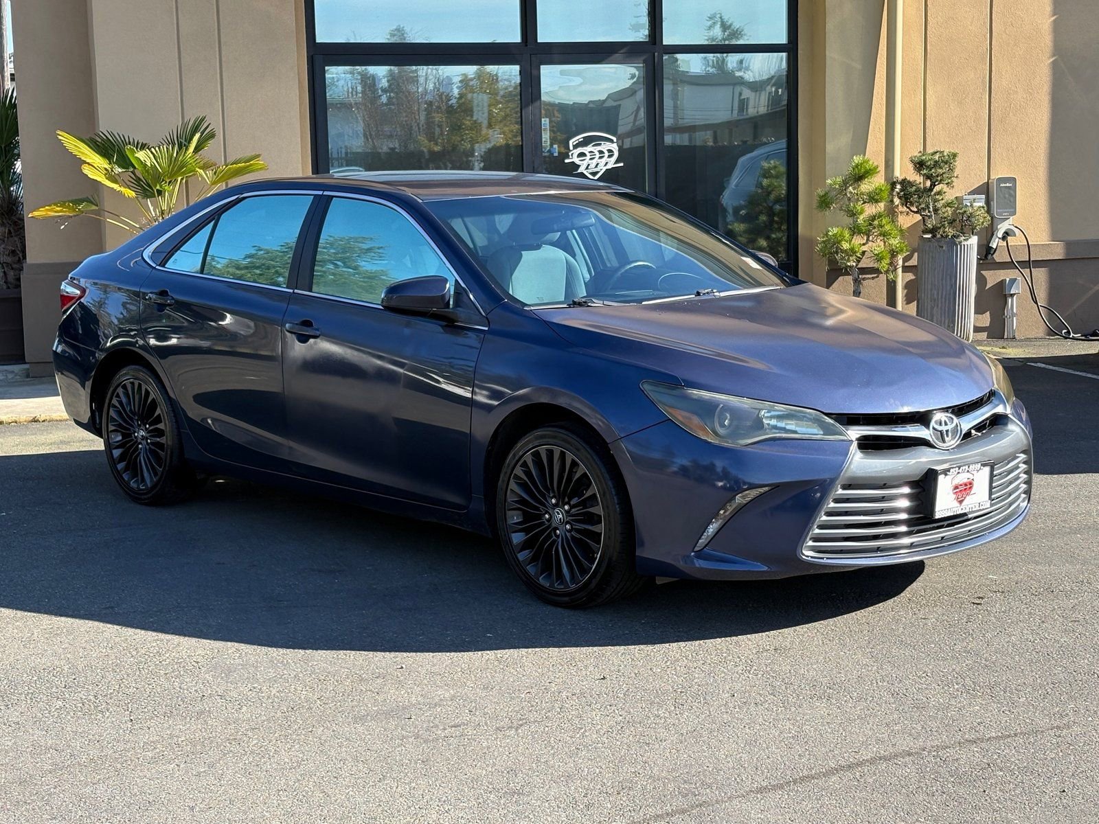 Used 2015 Toyota Camry LE