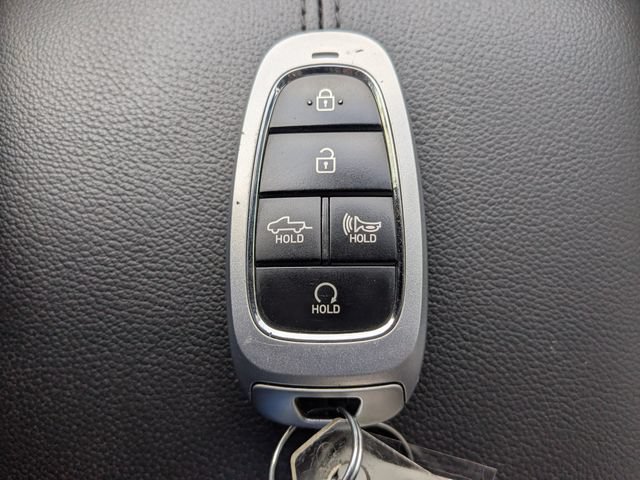 Used 2023 Hyundai Santa Cruz SEL Premium w/ Launch Package AWD/4WD image 30