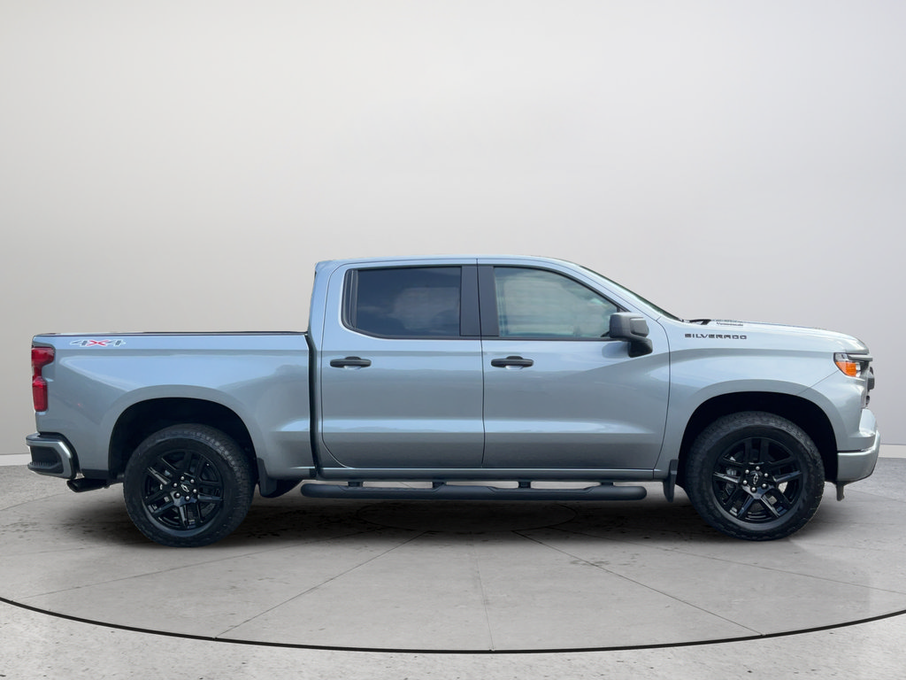 New 2026 Chevrolet Silverado 1500 Custom w/ Turbomax Blackout Package AWD/4WD image 4