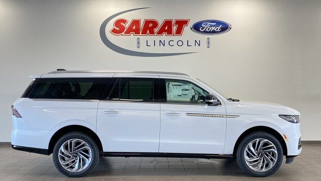 New 2026 Lincoln Navigator L Reserve AWD/4WD video 1