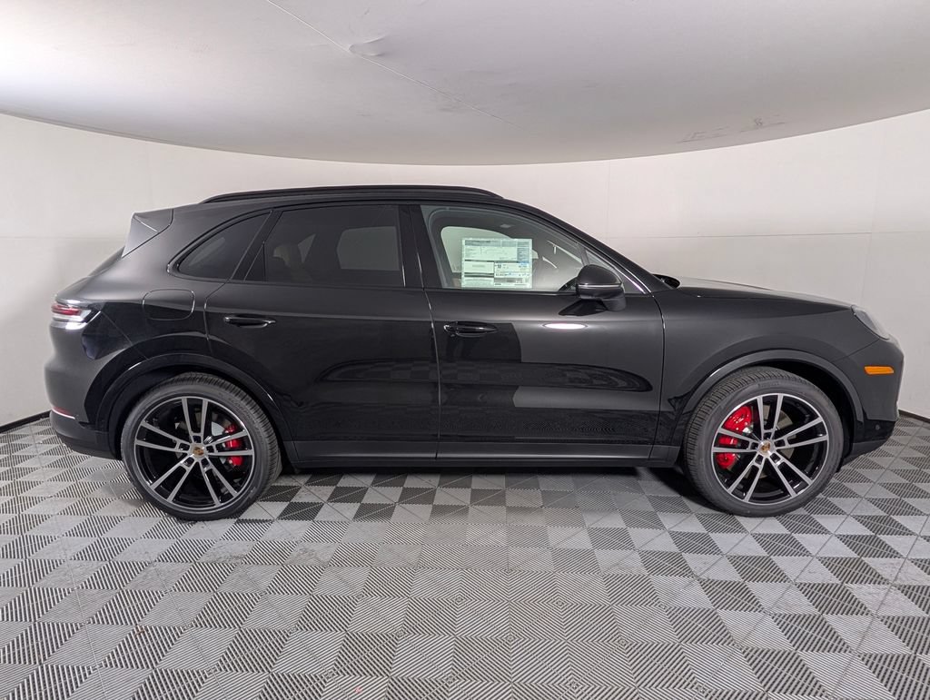New 2026 Porsche Cayenne S AWD/4WD image 8