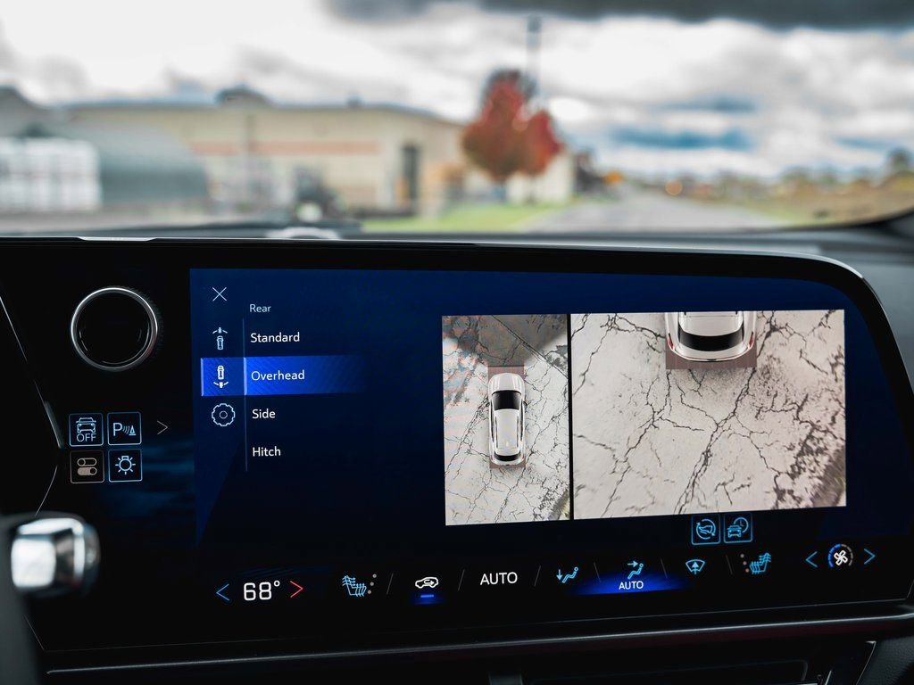 New 2025 Chevrolet Equinox EV RS image 30