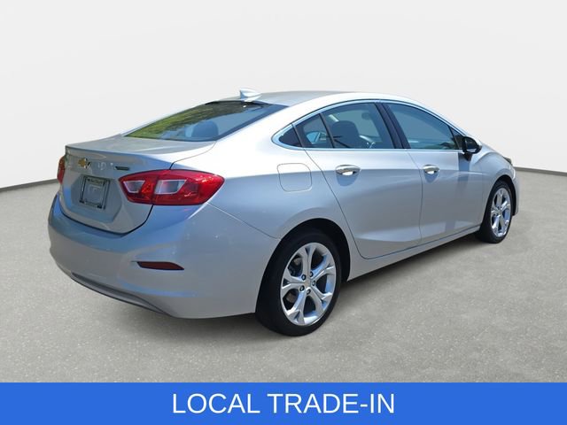 Used 2017 Chevrolet Cruze Premier FWD image 5