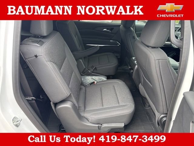 New 2025 Chevrolet Traverse LT w/ Enhanced Driving Package FWD image 44