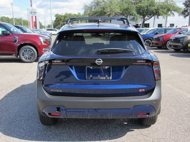 New 2026 Nissan Kicks SR image 4