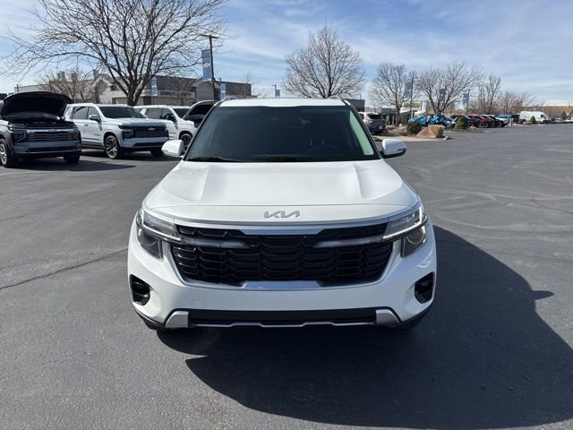 Used 2024 Kia Seltos EX image 2