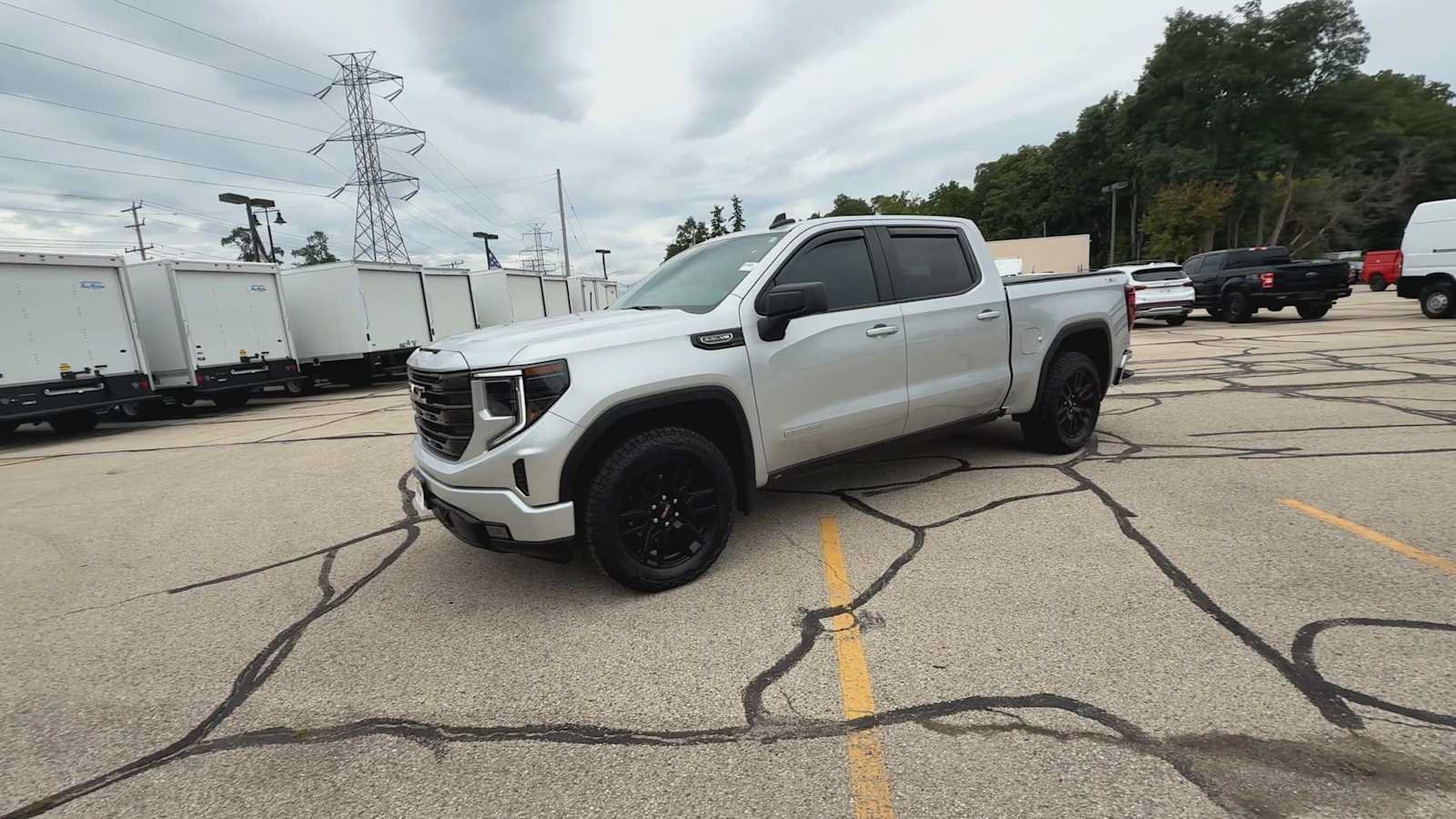 Certified 2022 GMC Sierra 1500 Elevation AWD/4WD image 4